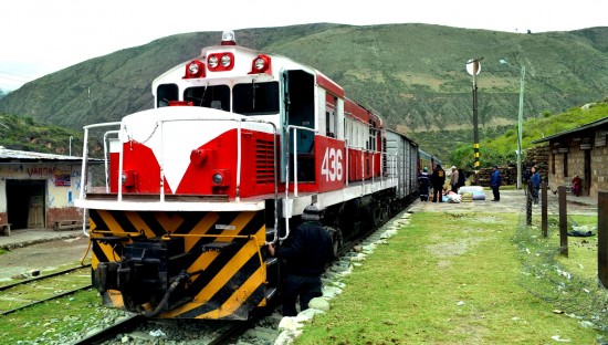 Viajar A Huancavelica, Ciudad Monumental, Tren Macho